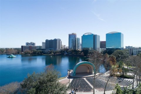 Condo in Orlando, Florida, 2 bedrooms  № 2166604 - photo 22