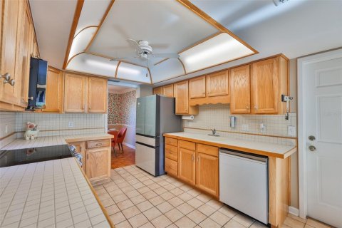 House in Tampa, Florida 3 bedrooms, 164.07 sq.m. № 1885929 - photo 17