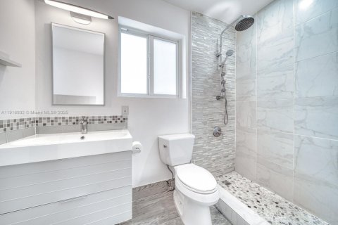 Снять в аренду виллу или дом в Бискейн-Парк, Флорида 3 спальни, 104.79м2, № 1973440 - фото 22