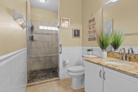 House in Kissimmee, Florida 4 bedrooms, 217.48 sq.m. № 1527701 - photo 25