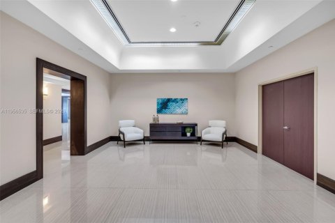 Condominio en alquiler en Sunny Isles Beach, Florida, 1 dormitorio, 117.06 m2 № 2010426 - foto 26