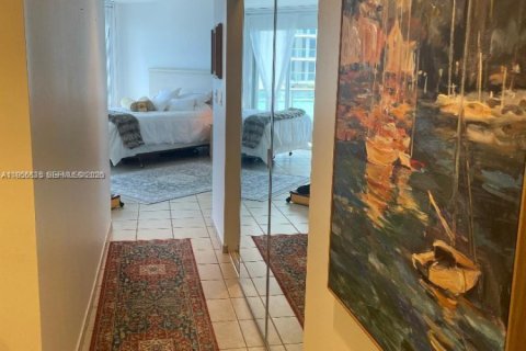 Condominio en alquiler en Sunny Isles Beach, Florida, 1 dormitorio, 117.06 m2 № 2010426 - foto 17