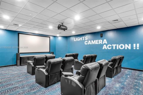 Condominio en alquiler en Sunny Isles Beach, Florida, 1 dormitorio, 117.06 m2 № 2010426 - foto 29