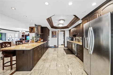 Condominio en venta en Miami, Florida, 3 dormitorios, 215.53 m2 № 1868022 - foto 13