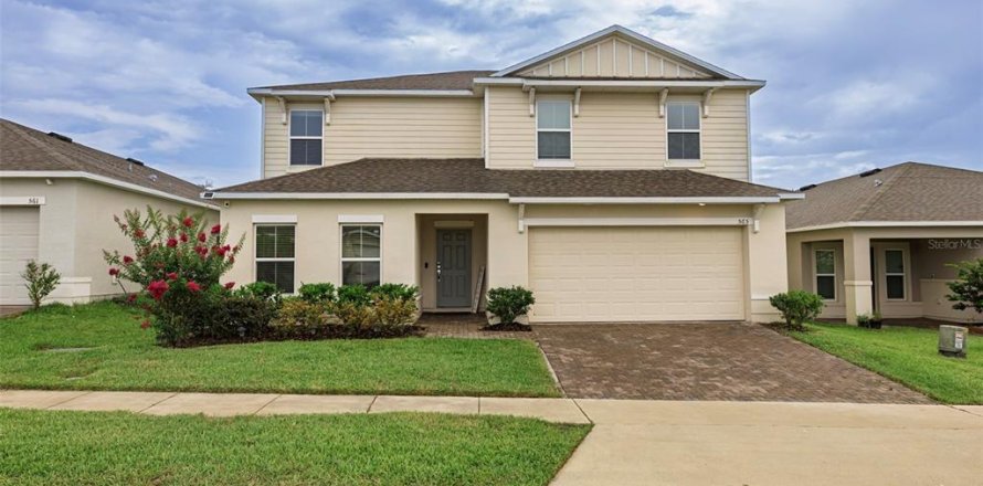 House in Davenport, Florida 5 bedrooms, 272.95 sq.m. № 1807354