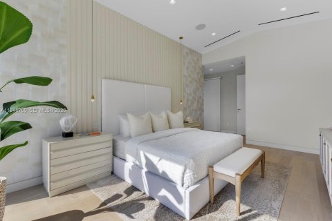 Купить виллу или дом в Майами-Бич, Флорида 4 спальни, № 2002051 - фото 19