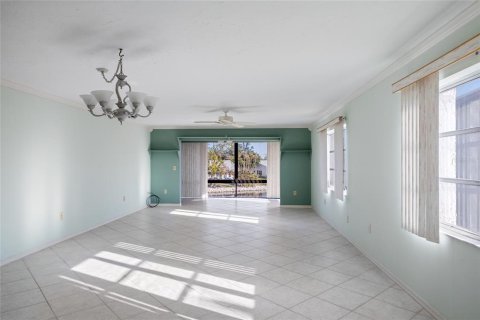 Condominio en venta en Bradenton, Florida, 2 dormitorios, 141.68 m2 № 1732839 - foto 9