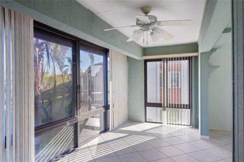 Condominio en venta en Bradenton, Florida, 2 dormitorios, 141.68 m2 № 1732839 - foto 15