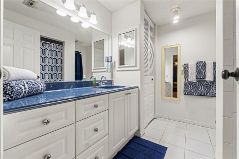 Villa ou maison à vendre à Port Richey, Floride: 4 chambres, 197.51 m2 № 1755545 - photo 17