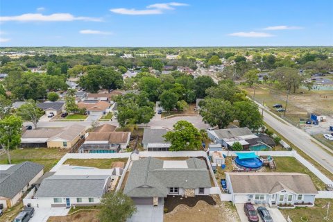 Villa ou maison à vendre à Port Richey, Floride: 4 chambres, 197.51 m2 № 1755545 - photo 30