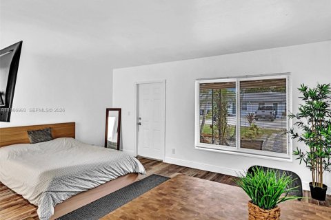 Casa en alquiler en Fort Lauderdale, Florida, 55.74 m2 № 2028414 - foto 10