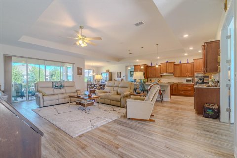 Villa ou maison à vendre à Ocala, Floride: 3 chambres, 246.93 m2 № 2418834 - photo 3