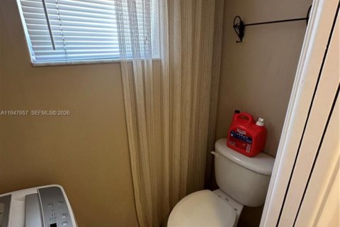 Снять в аренду кондоминиум в Авентура, Флорида 1 спальня, 74.32м2, № 2004626 - фото 4