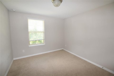 Townhouse in Winter Garden, Florida 3 bedrooms, 150.87 sq.m. № 2218601 - photo 19