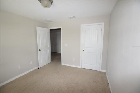 Townhouse in Winter Garden, Florida 3 bedrooms, 150.87 sq.m. № 2218601 - photo 24