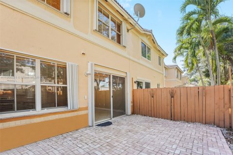 Купить таунхаус в Майами, Флорида 4 спальни, 166.57м2, № 1956911 - фото 4