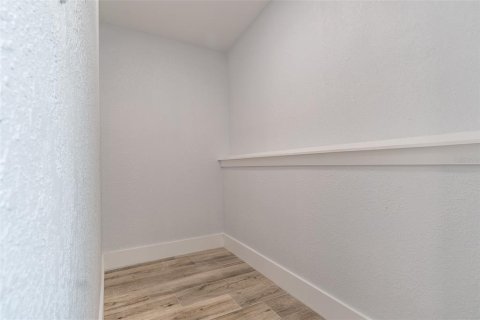 Casa en venta en Saint Petersburg, Florida, 3 dormitorios, 119.01 m2 № 2277407 - foto 12