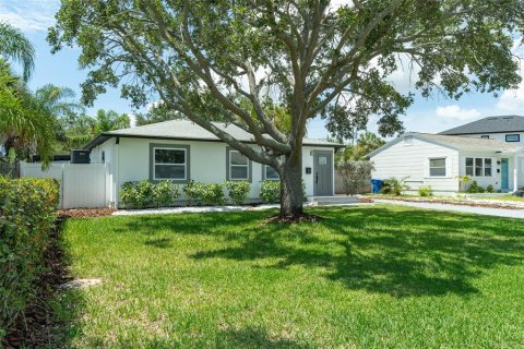 Casa en venta en Saint Petersburg, Florida, 3 dormitorios, 119.01 m2 № 2277407 - foto 3