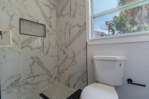 Casa en venta en Saint Petersburg, Florida, 3 dormitorios, 119.01 m2 № 2277407 - foto 18