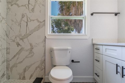 Casa en venta en Saint Petersburg, Florida, 3 dormitorios, 119.01 m2 № 2277407 - foto 19