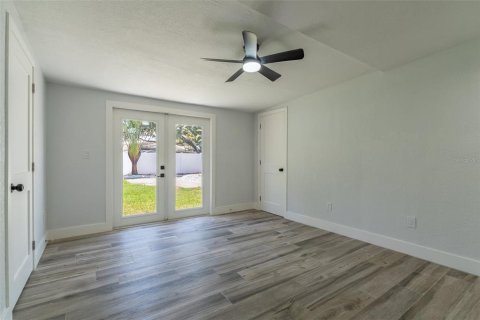 Casa en venta en Saint Petersburg, Florida, 3 dormitorios, 119.01 m2 № 2277407 - foto 14