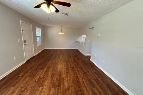 Condominio en alquiler en Bradenton, Florida, 2 dormitorios, 84.73 m2 № 1856649 - foto 4