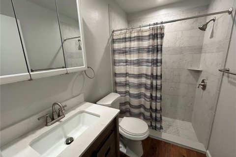 Condominio en alquiler en Bradenton, Florida, 2 dormitorios, 84.73 m2 № 1856649 - foto 5