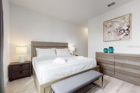 Adosado en venta en Davenport, Florida, 4 dormitorios, 187.66 m2 № 1115482 - foto 14