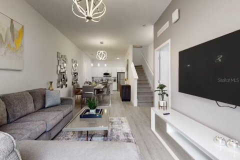 Adosado en venta en Davenport, Florida, 4 dormitorios, 187.66 m2 № 1115482 - foto 7