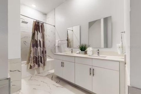 Adosado en venta en Davenport, Florida, 4 dormitorios, 187.66 m2 № 1115482 - foto 12