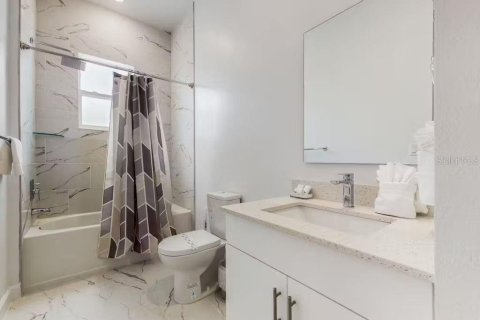 Adosado en venta en Davenport, Florida, 4 dormitorios, 187.66 m2 № 1115482 - foto 22