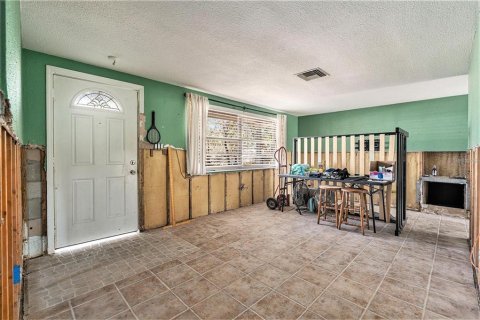 Купить виллу или дом в Нью-Порт-Ричи, Флорида 6 комнат, 99.59м2, № 1790001 - фото 3