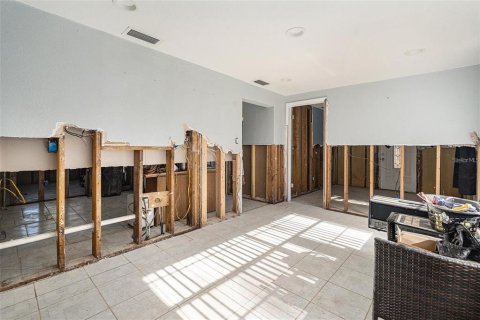 Купить виллу или дом в Нью-Порт-Ричи, Флорида 6 комнат, 99.59м2, № 1790001 - фото 6