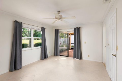 House in Palm Beach Gardens, Florida 3 bedrooms, 137.77 sq.m. № 2088127 - photo 7
