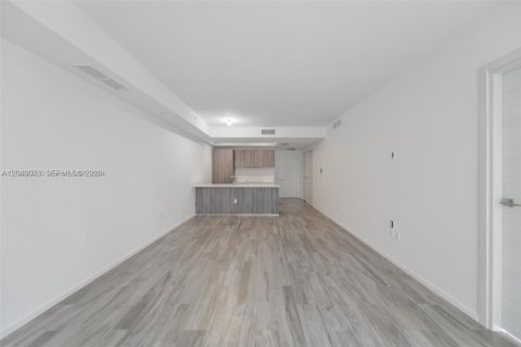 Copropriété à louer à Miami, Floride: 2 chambres, 103.96 m2 № 2240926 - photo 9