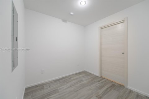 Copropriété à louer à Miami, Floride: 2 chambres, 103.96 m2 № 2240926 - photo 10