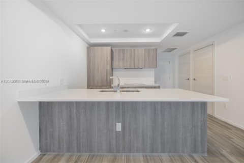 Copropriété à louer à Miami, Floride: 2 chambres, 103.96 m2 № 2240926 - photo 7