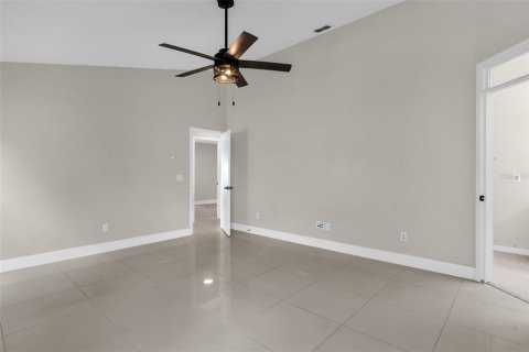 Villa ou maison à vendre à Winter Park, Floride: 3 chambres, 141.03 m2 № 2347502 - photo 21