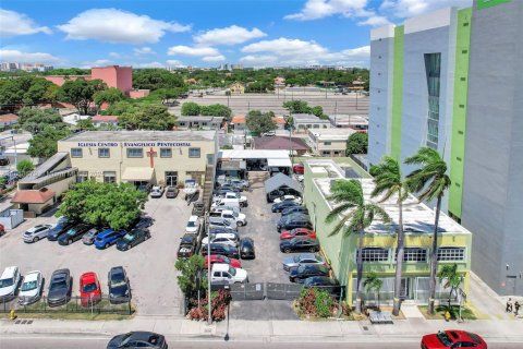 Immobilier commercial à vendre à Miami, Floride № 1887238 - photo 3