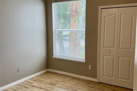 Condominio en alquiler en Orlando, Florida, 4 dormitorios, 121.98 m2 № 1918733 - foto 22
