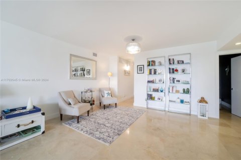 Condominio en venta en Miami Beach, Florida, 2 dormitorios, 180.23 m2 № 1864498 - foto 21