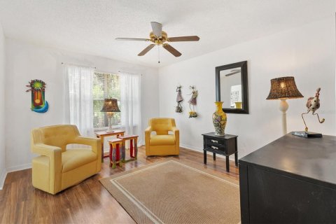House in The Villages, Florida 3 bedrooms, 169.36 sq.m. № 1855541 - photo 18