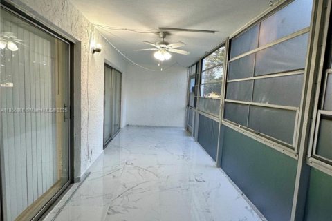 Condo in Margate, Florida, 1 bedroom  № 1878760 - photo 7