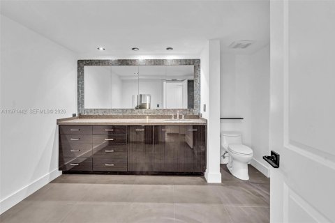 Condominio en alquiler en Aventura, Florida, 3 dormitorios, 220.27 m2 № 2032772 - foto 12