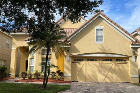 Купить виллу или дом в Орландо, Флорида 8 комнат, 260.22м2, № 1944019 - фото 2
