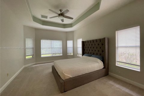 Купить виллу или дом в Орландо, Флорида 8 комнат, 260.22м2, № 1944019 - фото 14