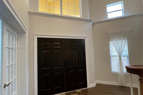 Купить виллу или дом в Орландо, Флорида 8 комнат, 260.22м2, № 1944019 - фото 26