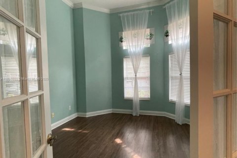 Купить виллу или дом в Орландо, Флорида 8 комнат, 260.22м2, № 1944019 - фото 22