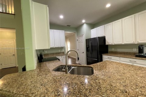 Купить виллу или дом в Орландо, Флорида 8 комнат, 260.22м2, № 1944019 - фото 9