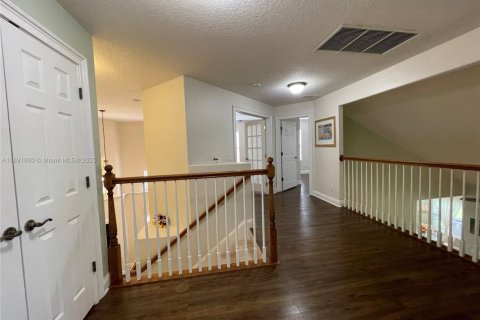 Купить виллу или дом в Орландо, Флорида 8 комнат, 260.22м2, № 1944019 - фото 27